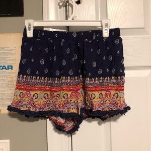 Xhilaration flowy Shorts